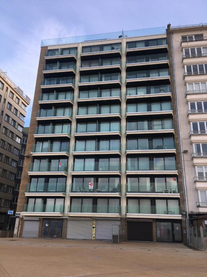 Apartamento Prachtige Studio Met Frontaal Zeezicht En Terras 4 Pers. Ostende Exterior foto